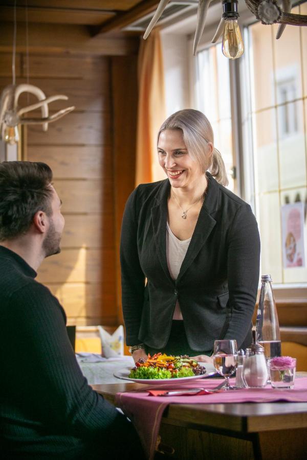 Koenig Ludwig Design Hotel Neu Zimmer Mit Sauna Oder Whirlpool Oder Mehr Altötting Exterior foto