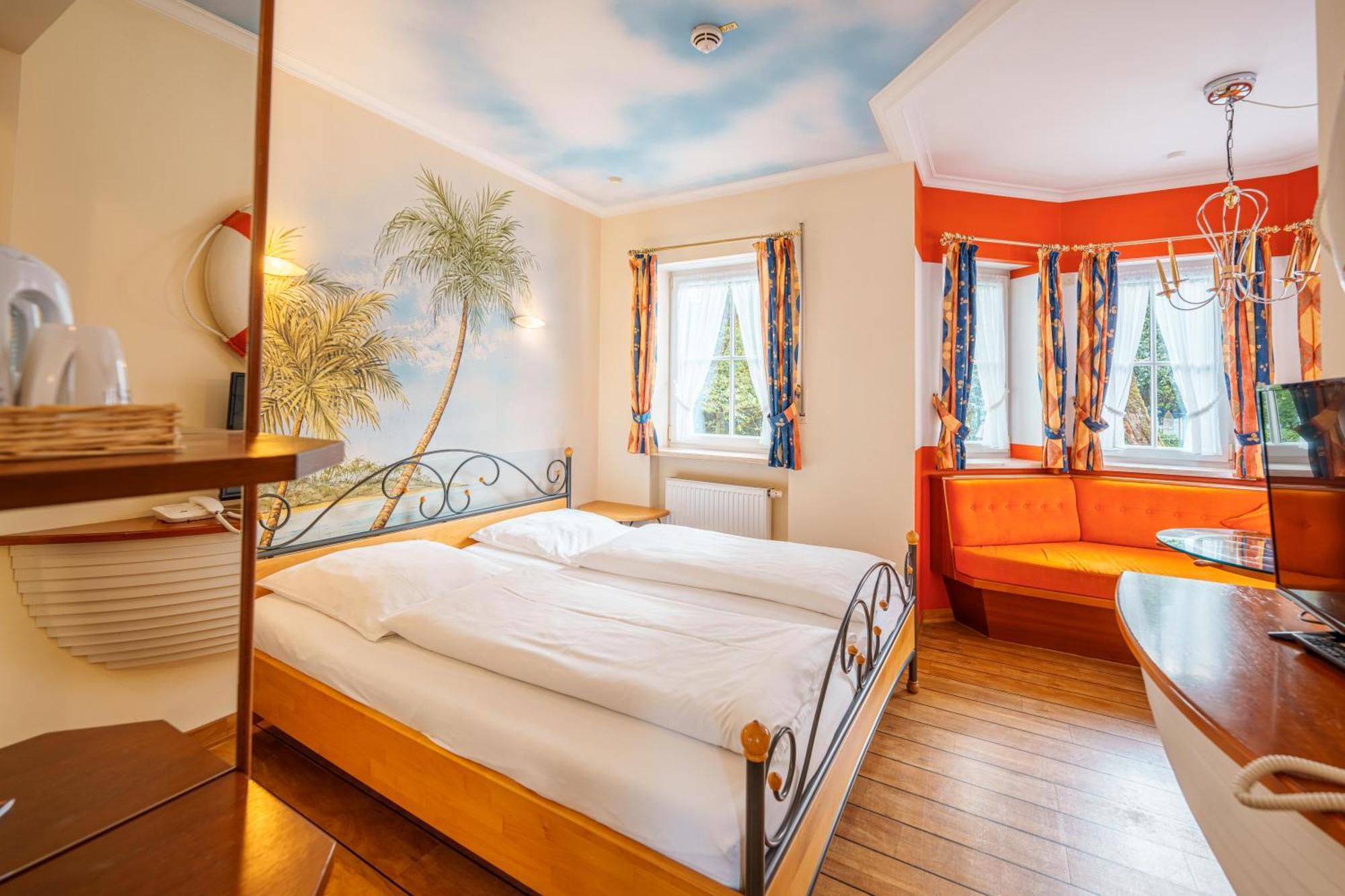 Koenig Ludwig Design Hotel Neu Zimmer Mit Sauna Oder Whirlpool Oder Mehr Altötting Exterior foto