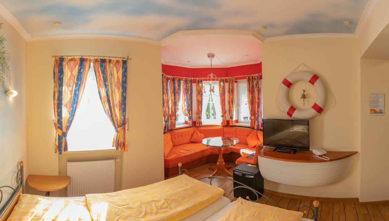 Koenig Ludwig Design Hotel Neu Zimmer Mit Sauna Oder Whirlpool Oder Mehr Altötting Exterior foto